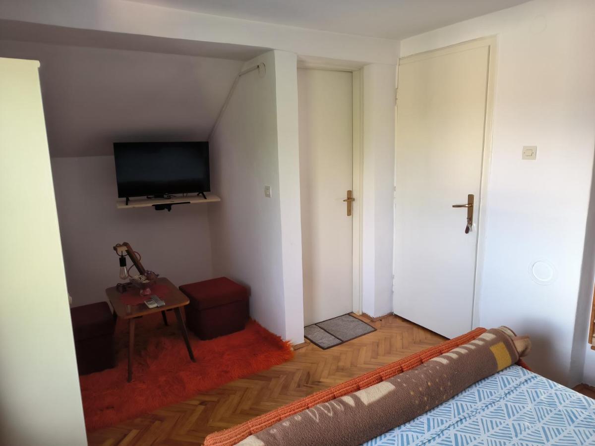 Aventurin Rooms Слуни Екстериор снимка